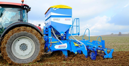 Farmet Subsoiler with fertiliser application Digger in Utah and Idaho